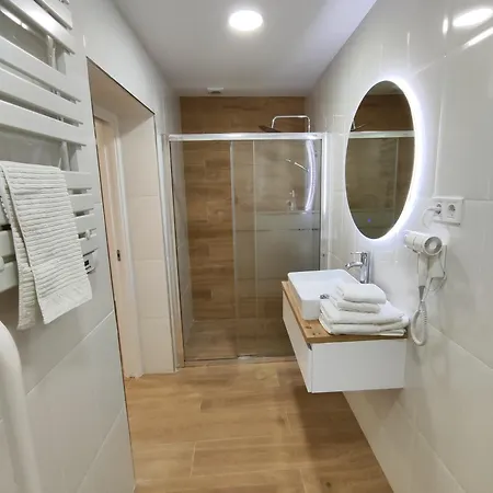 Valdecilla Nuevos Apartment