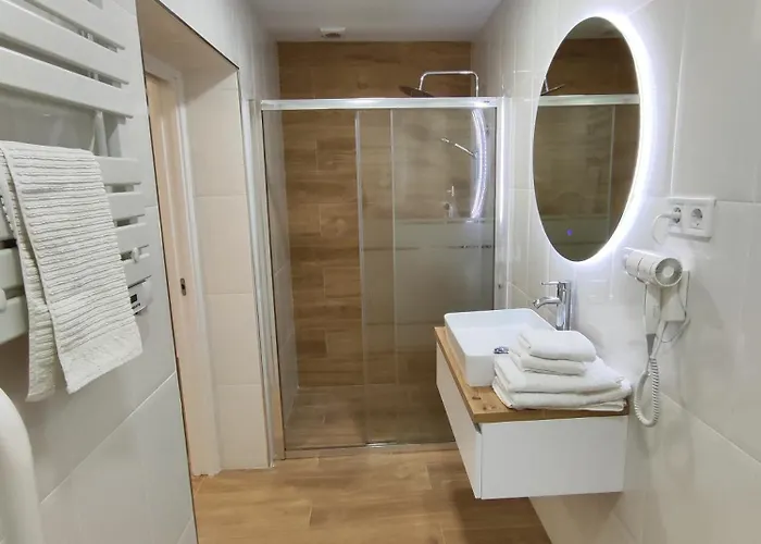 Valdecilla Nuevos Apartment